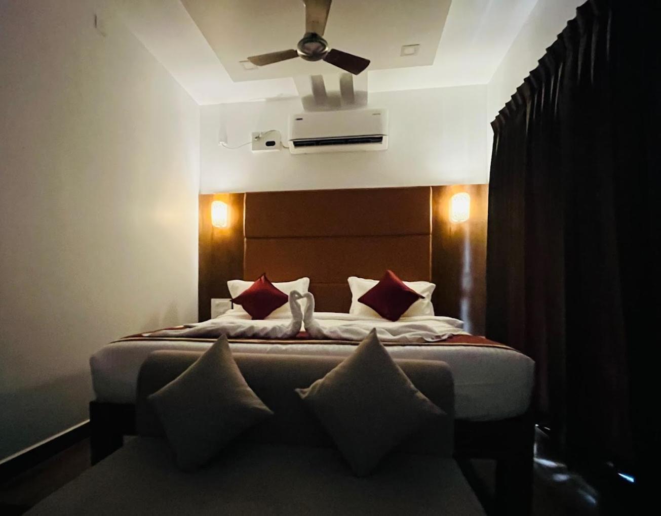 Grb Resort Tiruchchendur Luaran gambar