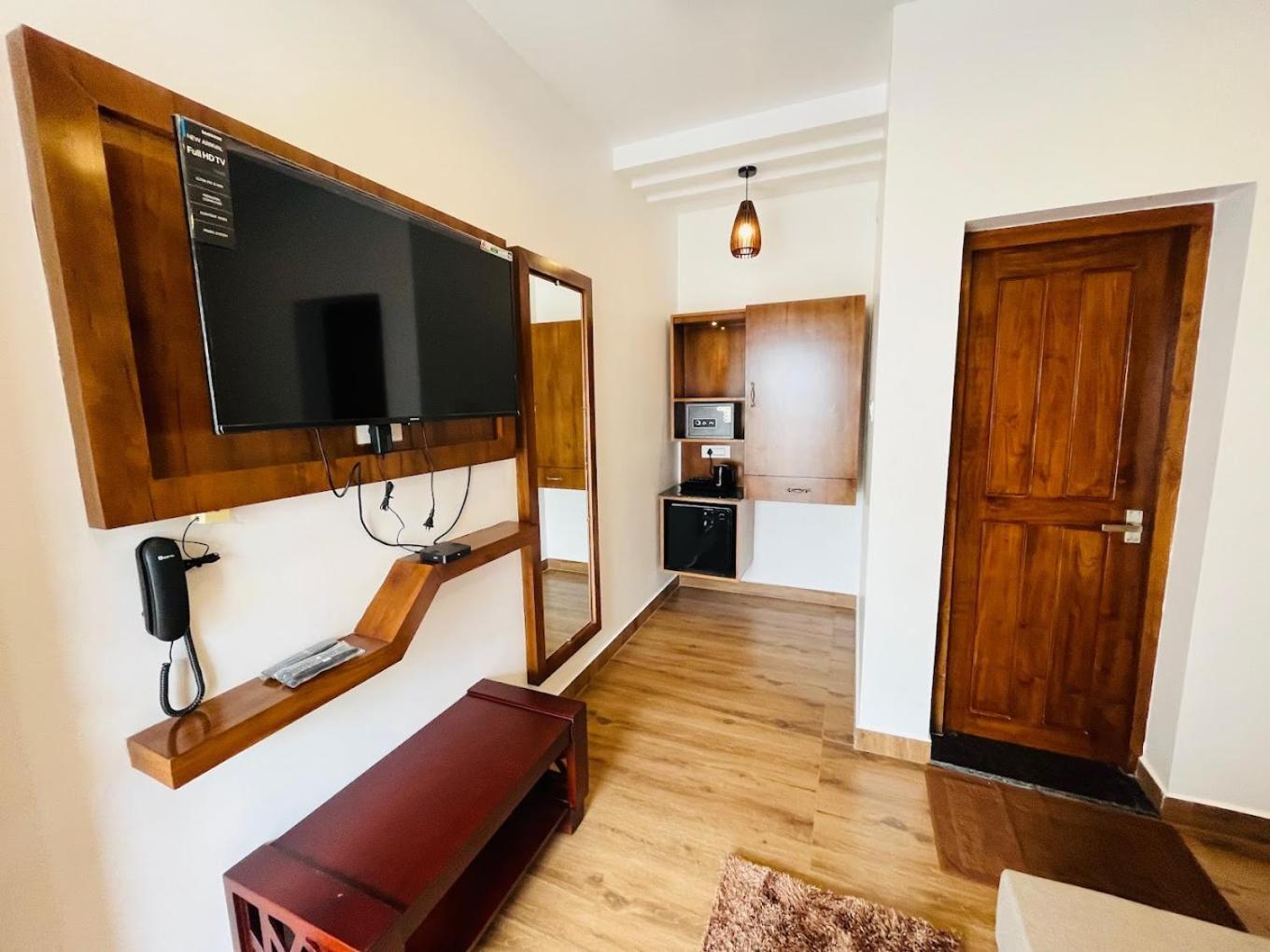 Grb Resort Tiruchchendur Luaran gambar
